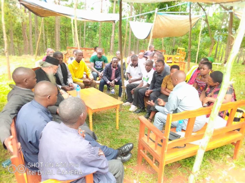 Η Ι.Μ.Μ. Βατοπαιδίου στηρίζει τους Ιερείς στην Μπουκόμπα