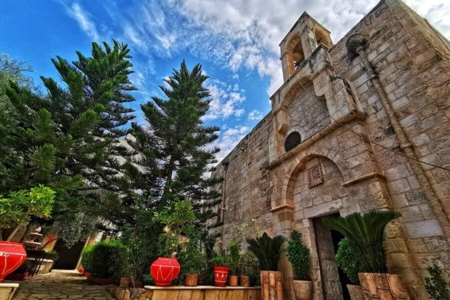 خدمة القداس الإلهي بُرقين