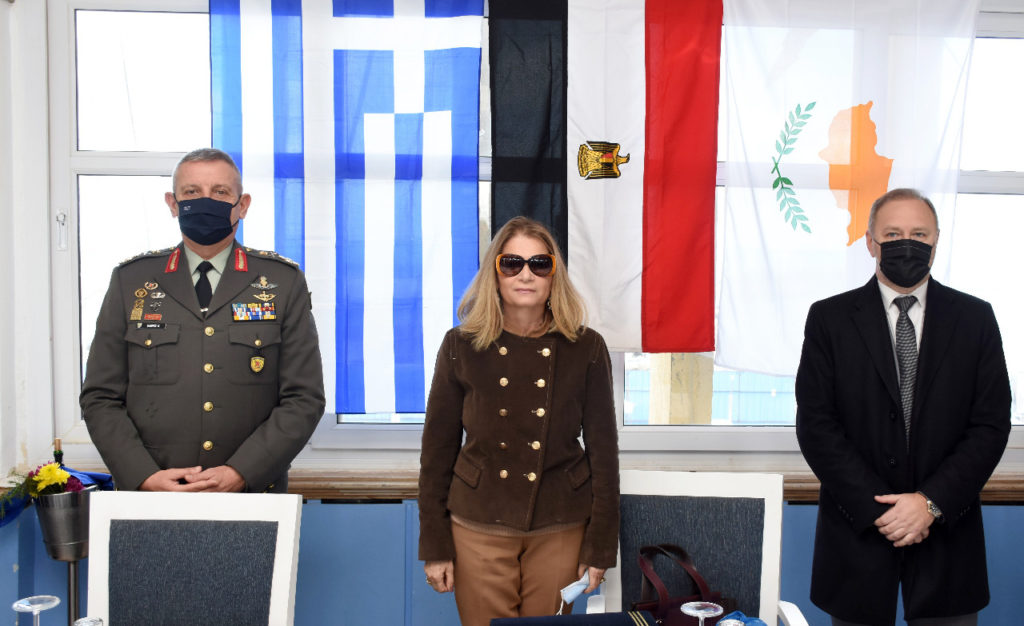 Ο Α/ΓΕΕΘΑ στα μέρη που “ελληνισμός ακμάζει”