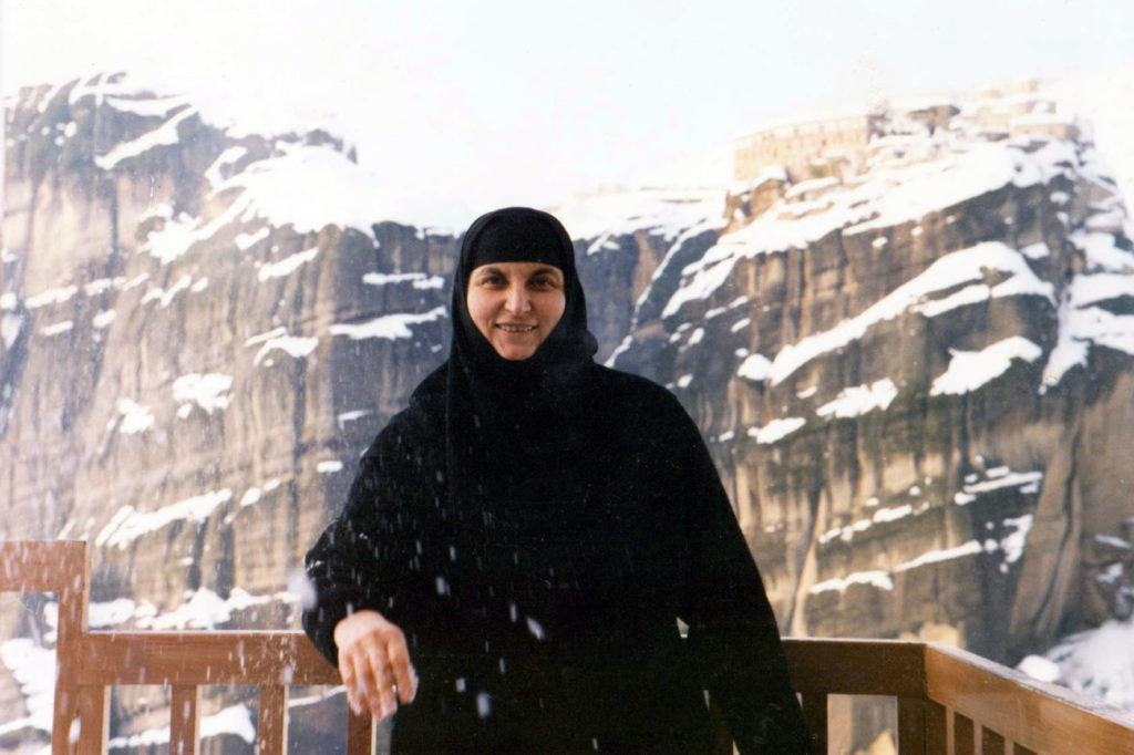 Στη γερόντισσα της Ἱ. Μ. Ρουσάνου Μετεώρων Φιλοθέη