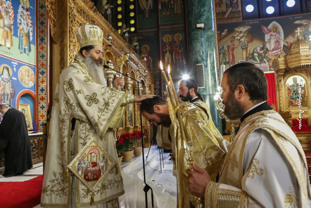 “Σε καλωσορίζω στο ωραιότερο παλάτι του κόσμου, το Άγιο Θυσιαστήριο”