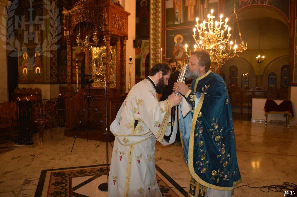 Ασφαλή πορεία όσοι πορεύονται με το Φως του Χριστού