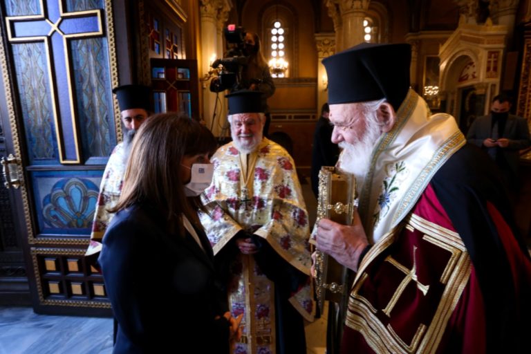 У Атини служен молебан за почетак Нове године