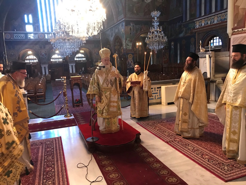 “Το 2021 να είναι μια καλή χρονιά για τους Έλληνες”