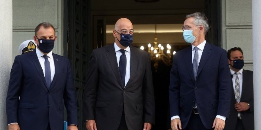 Στόλτενμπεργκ σε Δένδια: «Βήμα προς τη σωστή κατεύθυνση οι διερευνητικές»