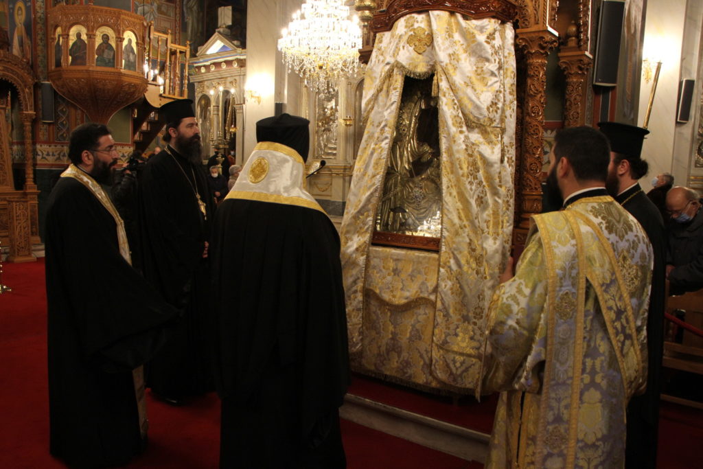 Η ενθρόνιση της Παναγίας Υπαπαντής στην Καλαμάτα