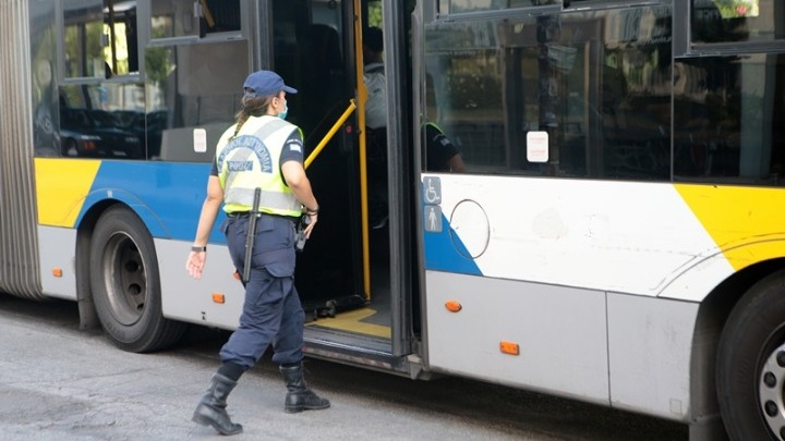 Εξετάζεται η δημιουργία ειδικού σώματος της Αστυνομίας για τα ΜΜΜ Αττικής