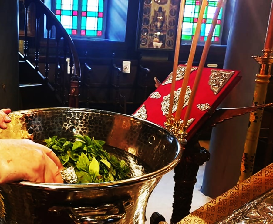 Για στρατευμένους κονδυλοφόρους κάνει λόγο ο ΙΣΚΕ