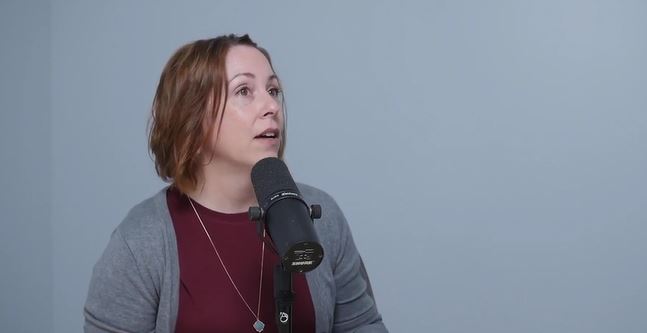 Πως να μιλήσετε στα παιδιά σας για την έκτρωση (ΒΙΝΤΕΟ)