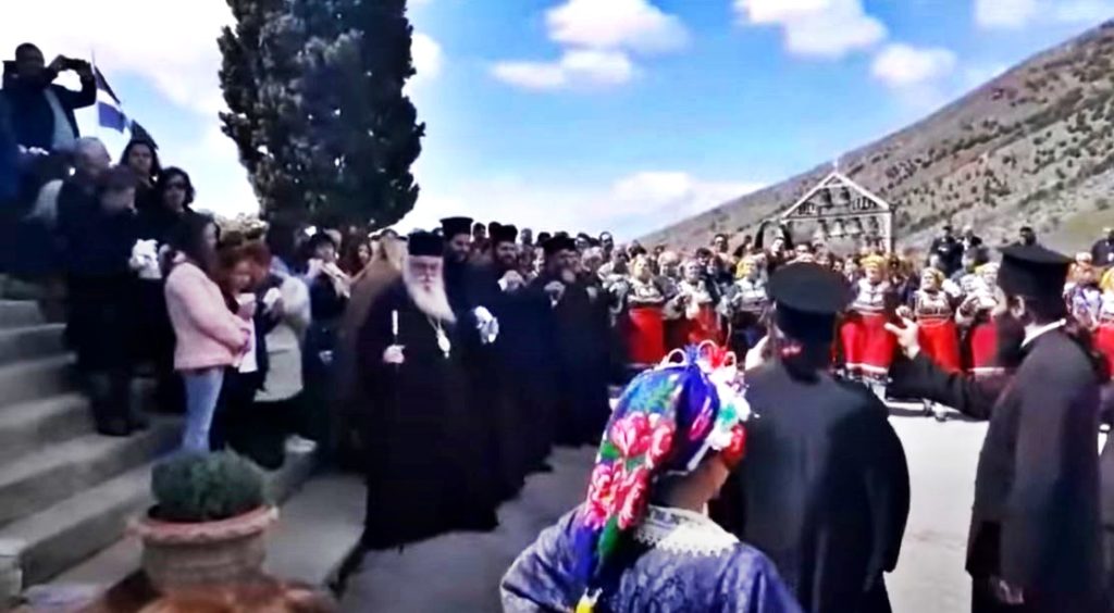 Όταν ο λεβέντης Καστορίας έσερνε μπρος τον χορόν (ΒΙΝΤΕΟ)