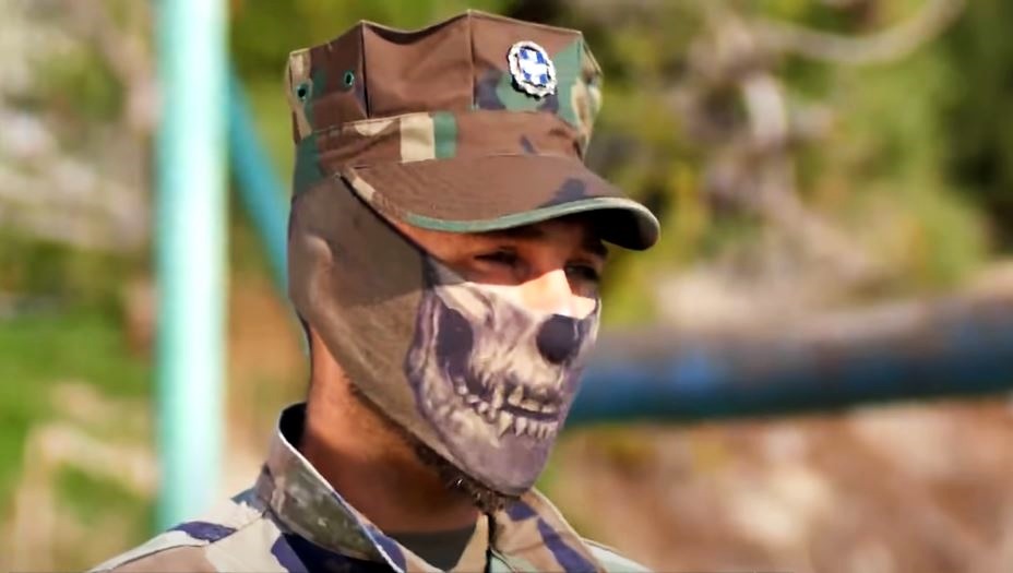 Στα άδυτα των “βατράχων” της Εθνικής Φρουράς (ΕΚΠΟΜΠΗ)