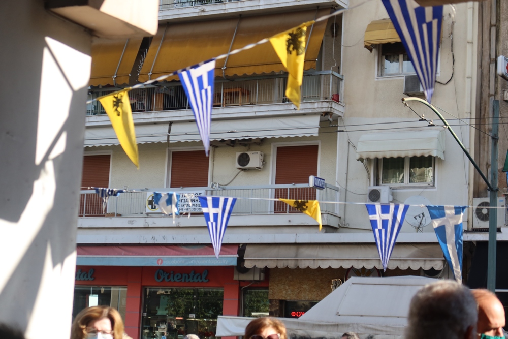 Η ΦΩΤΟΓΡΑΦΙΑ ΤΗΣ ΗΜΕΡΑΣ: Η Αχαρνών στα γιορτινά