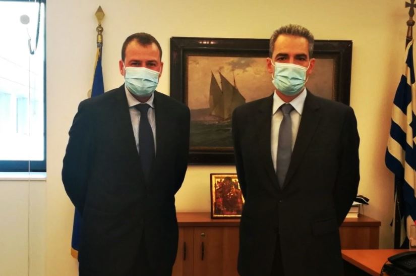 Συνάντηση Κοσμήτορα Θεολογικής με τον Yφυπουργό Παιδείας