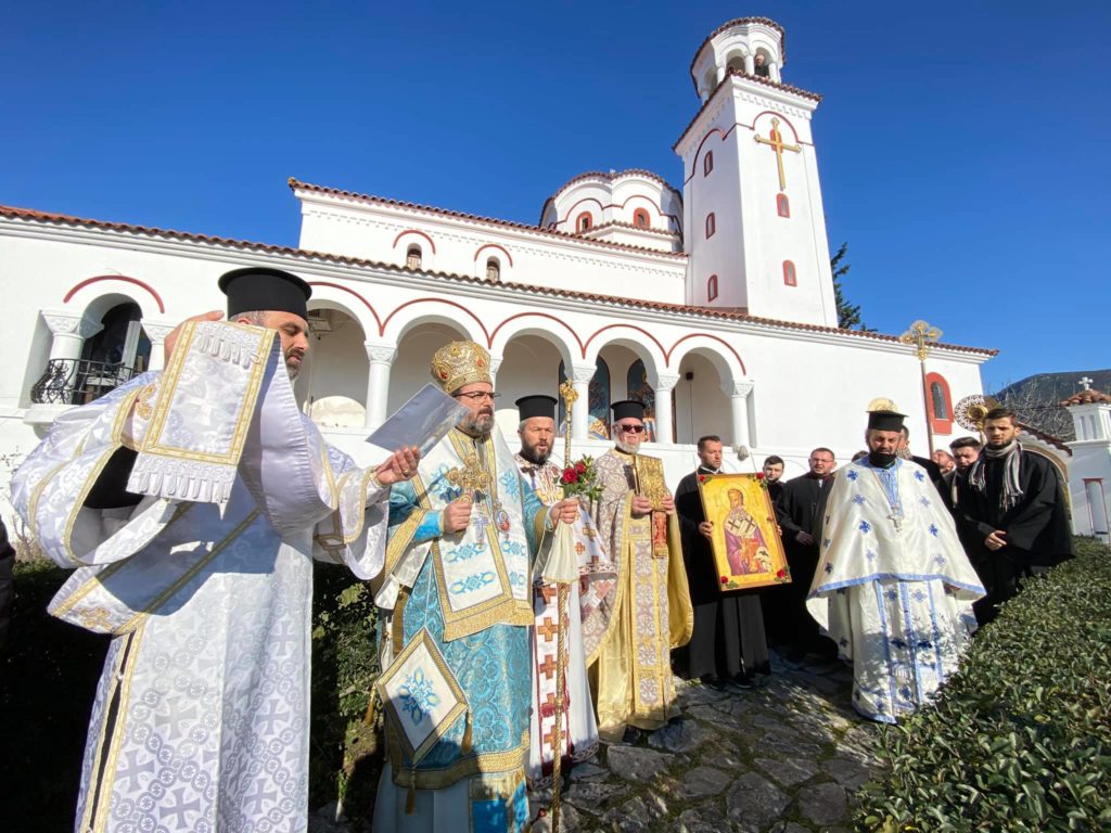 Λιτάνευσαν την εικόνα του Αγίου Αθανασίου στο Ελμπασάν