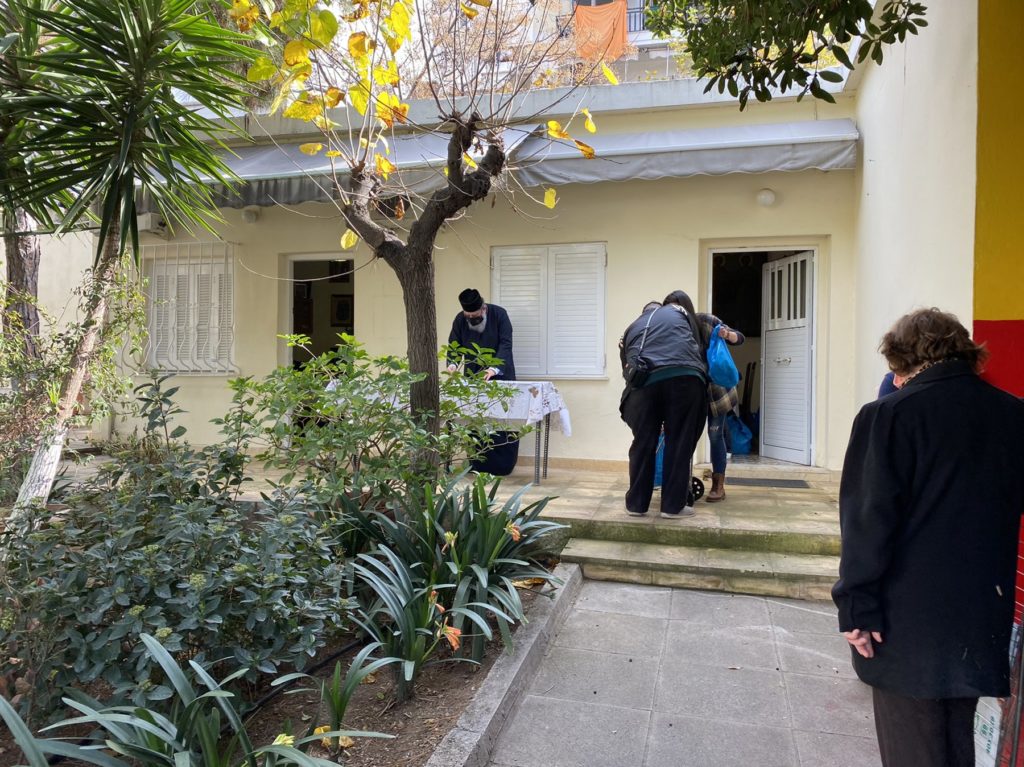 Η Εκκλησία στηρίζει τους κοινωνικά ευάλωτους