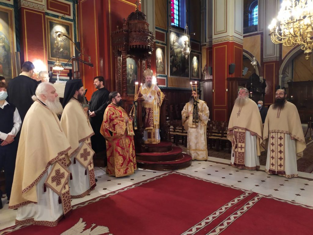 Τους εκπαιδευτικούς ευχαρίστησε για το έργο τους ο Μητρ. Πατρών