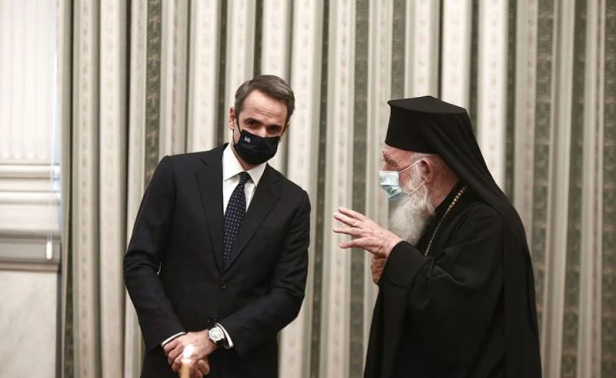 Μητσοτάκης: “Η εκκλησία να αναλάβει τις ευθύνες της”