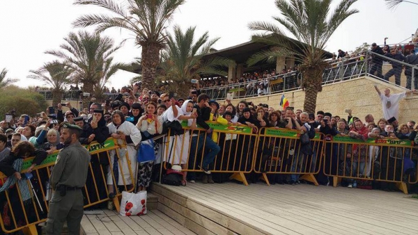 ΑΦΙΕΡΩΜΑ: Στον Ιορδάνη ποταμό. Εκεί που βαπτίστηκε ο Χριστός