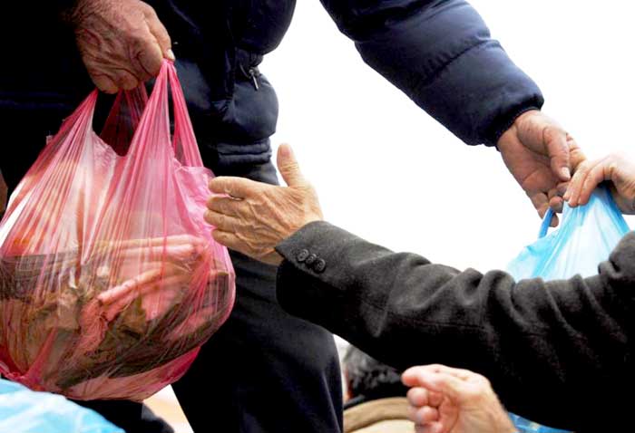 Πάνω από 900.000 ευρώ για φιλανθρωπία