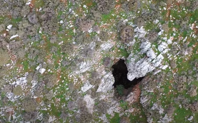 Το σπήλαιο που κρύφτηκαν Χιώτες για να γλιτώσουν από τους Οθωμανούς