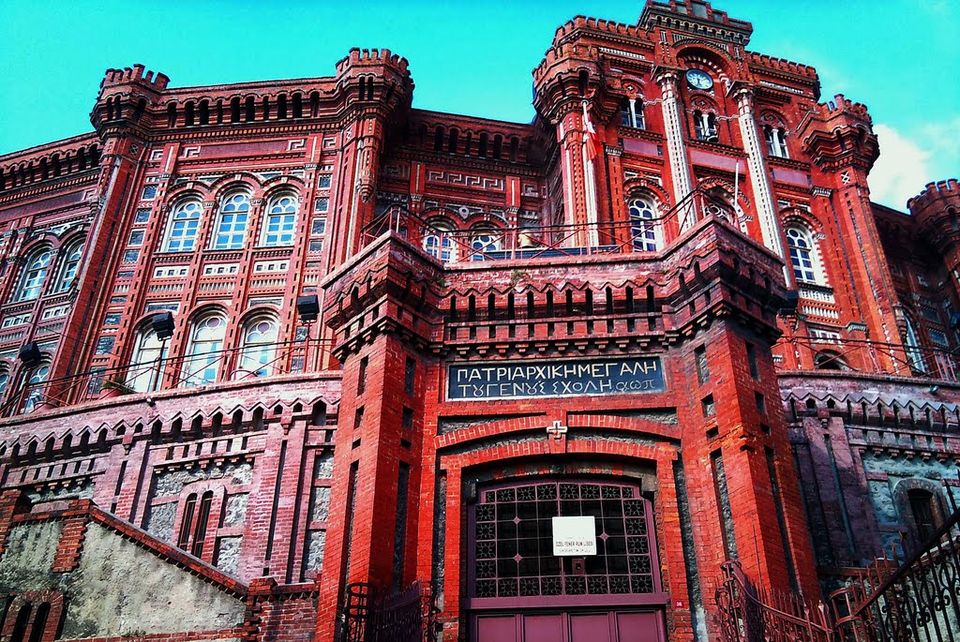 Τα Ελληνόπουλα της Πόλης μιλούν ελληνικά (βίντεο)