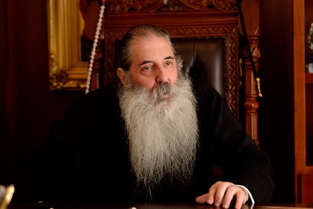 Καλεσμένος στους “Πνευματικούς Αντίλαλους” ο Μητροπολίτης Πειραίως