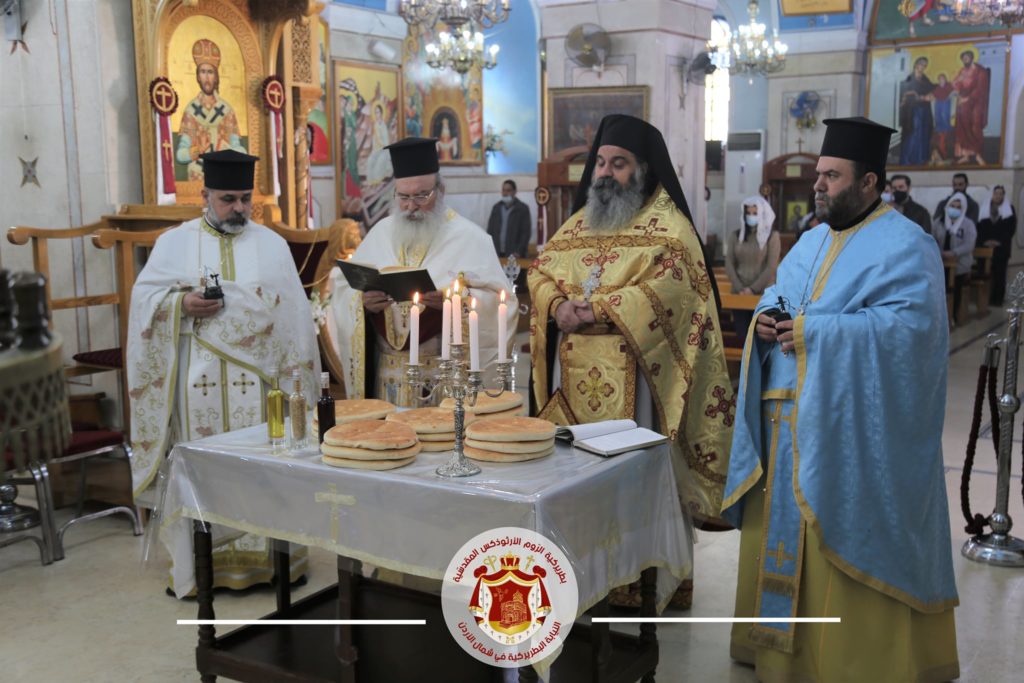 الوكيل البطريركي في شمال المملكة قدس الأرشمندريت فينيذكتوس كيّال يعقد ورشة عمل بمناسبة عيد اقمار الكنيسة الثلاثة