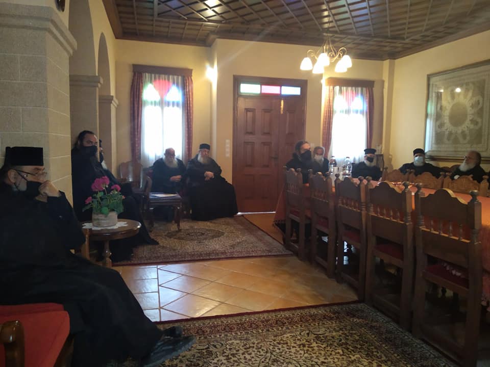 Ιερατική σύναξη στην Μητρόπολη Ύδρας