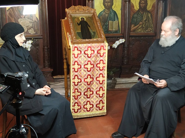 Το Ίδρυμα Νεότητας και Οικογένειας για την Αγία Φιλοθέη