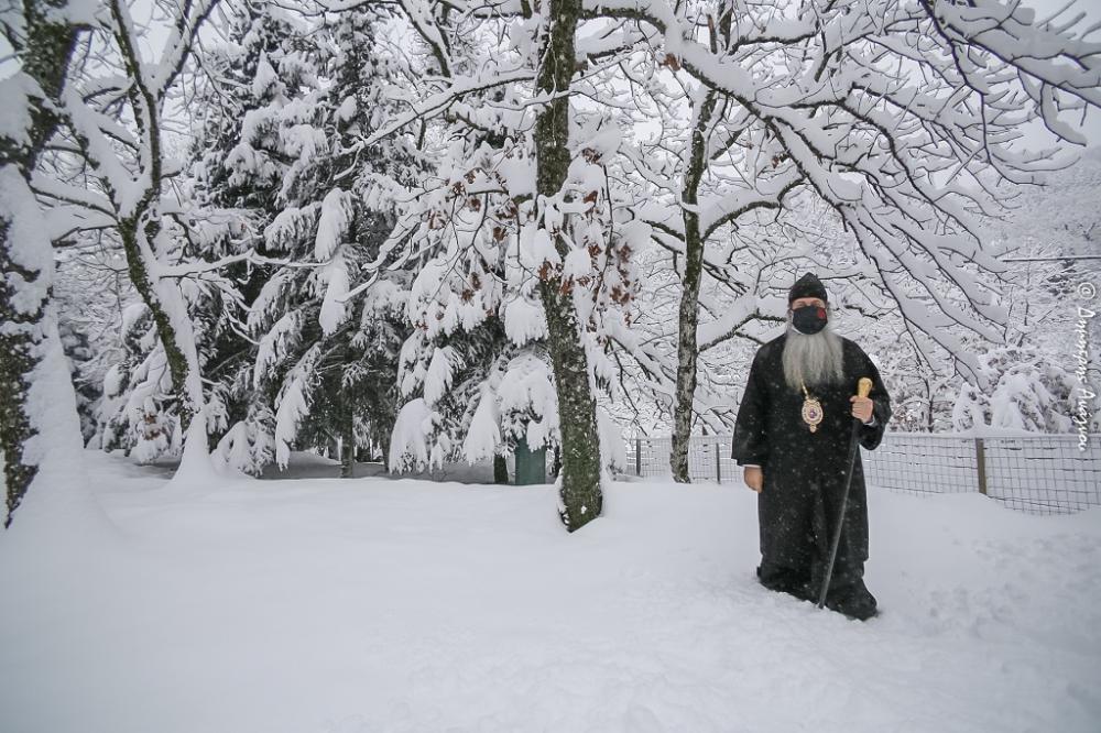 “Περαστικά” ευχήθηκε ο Μητροπολίτης Φθιώτιδος στον Αντιπεριφερειάρχη