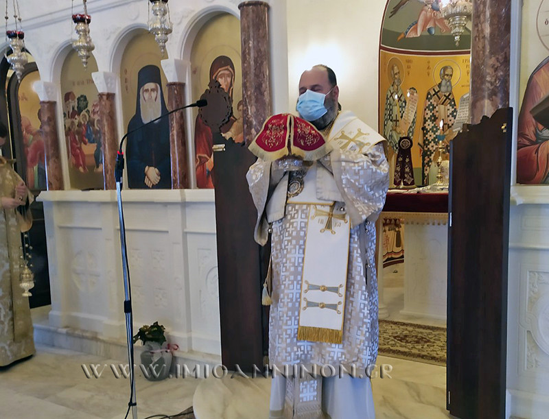 Θεία Λειτουργία στον Ι. Ναό του Αγίου Παϊσίου