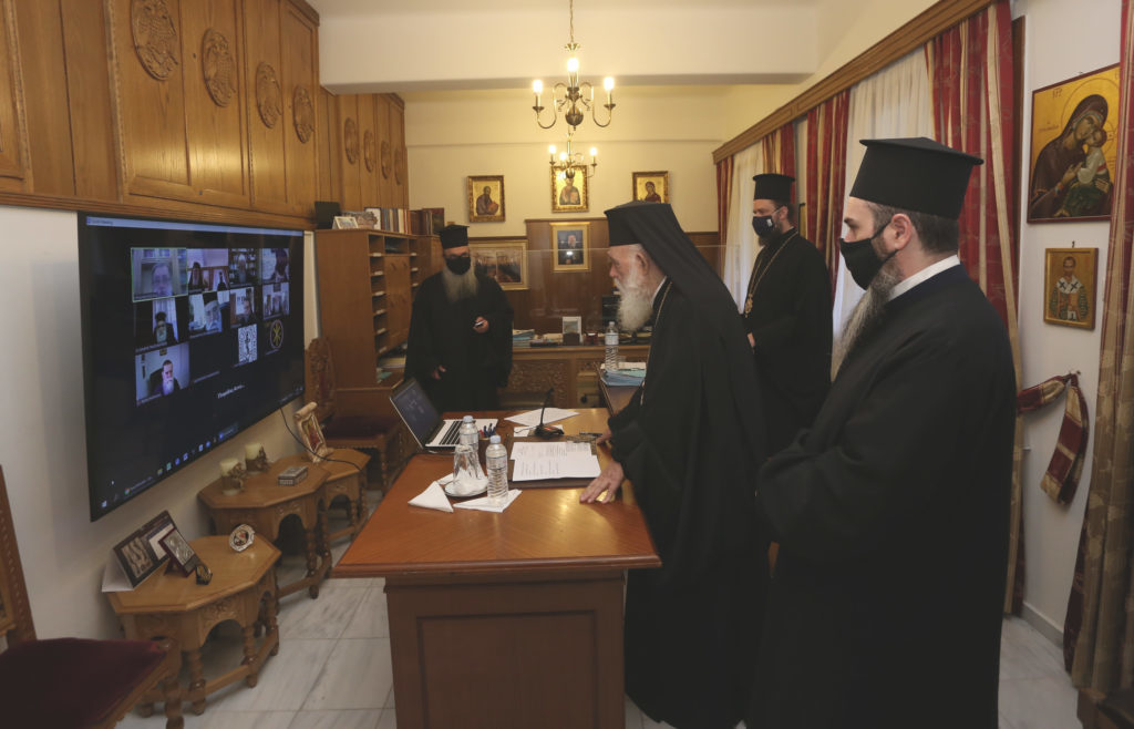 Συνεδριάζει για 2η ημέρα η ΔΙΣ