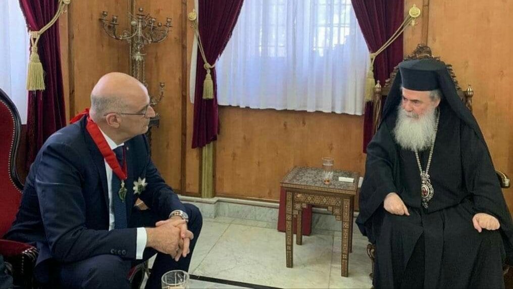 Τηλεφωνική επικοινωνία Ν. Δένδια με τον Πατρ. Ιεροσολύμων