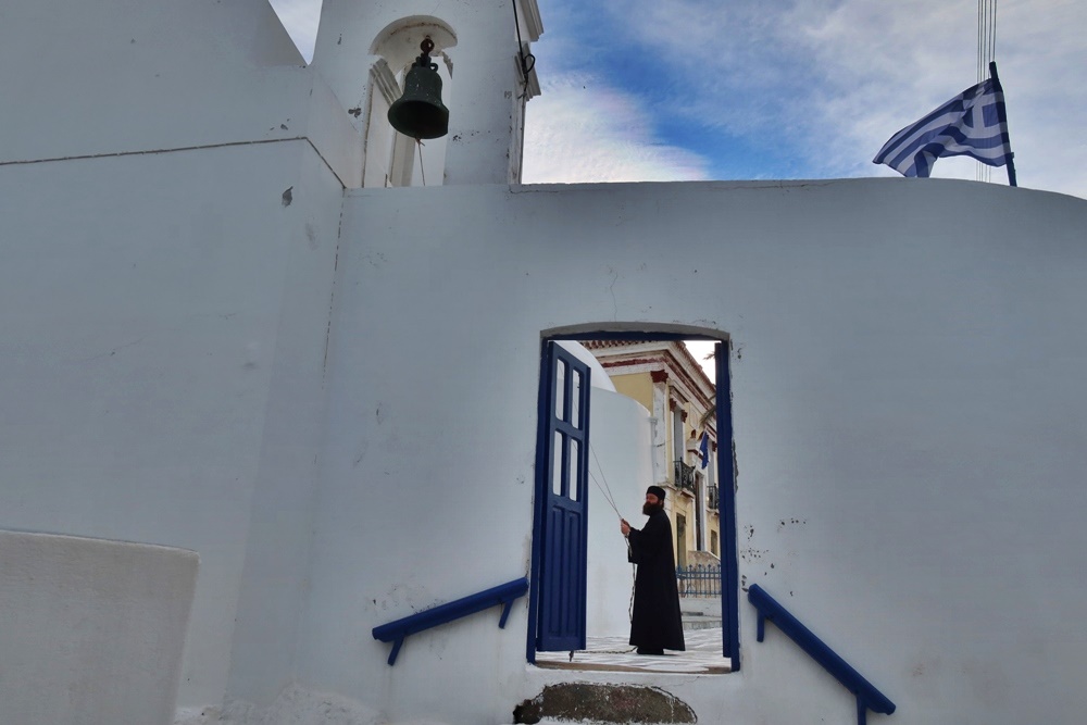 Κυριακή και Χαρά Θεού στη Σέριφο