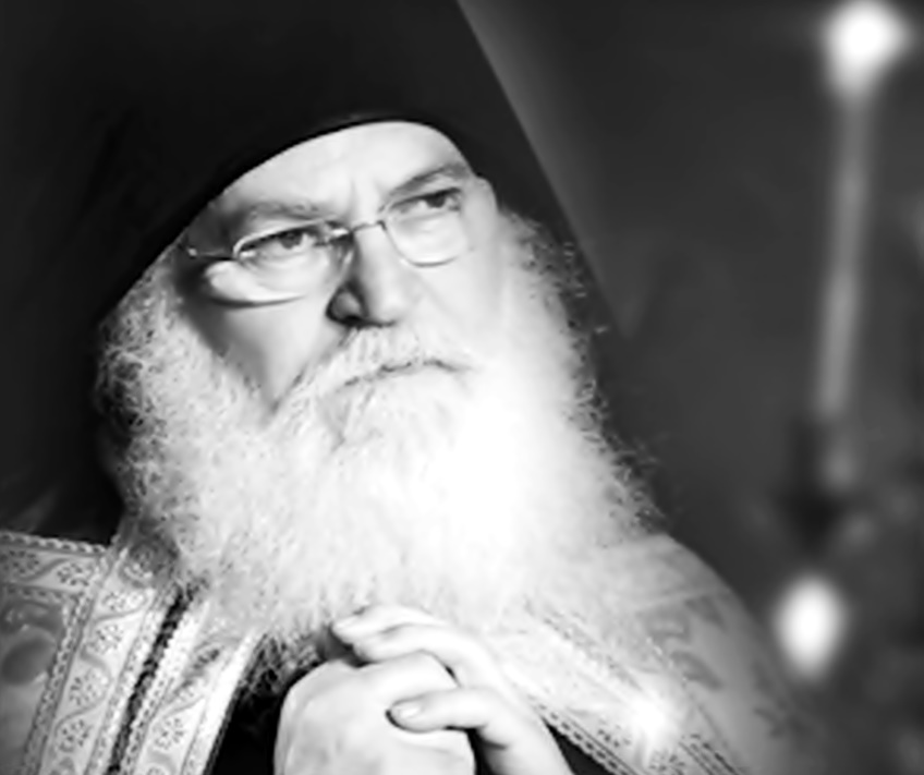 “Η Παναγία μας είναι η Σκέπη μας, η Μάνα μας” (ΒΙΝΤΕΟ)