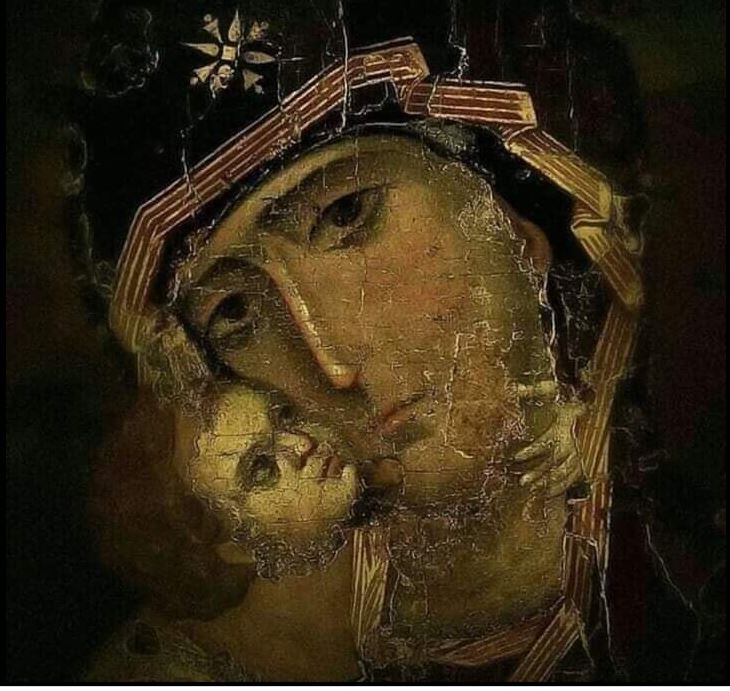 Γέροντα, δίπλα μου ποια ήταν;