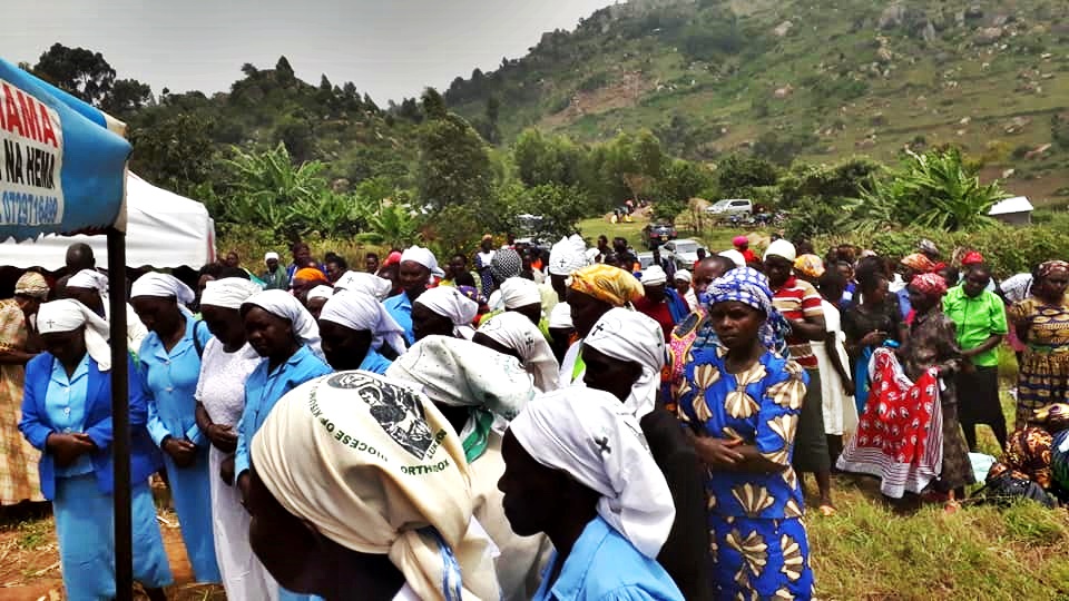 Με μανδήλες που αποτυπώνουν τη μορφή της Θεοτόκου