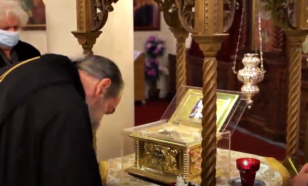 Παναγία Δοβρά: Παράκλησις στον Άγιο Λουκά τον Ιατρό