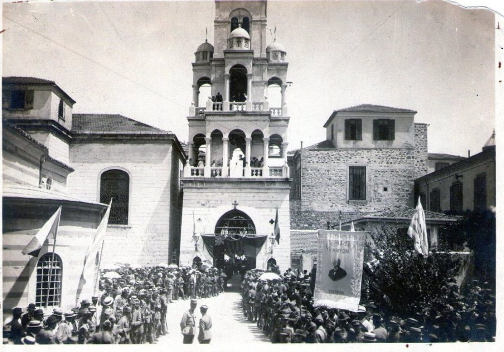 Το καμπαναριό στη Σμύρνη που ανατινάχθηκε από τους Τούρκους