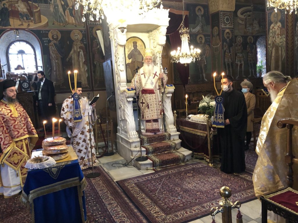 Ο Μητροπολίτης Θηβών και Λεβαδείας ευχήθηκε σε όλες τις μητέρες