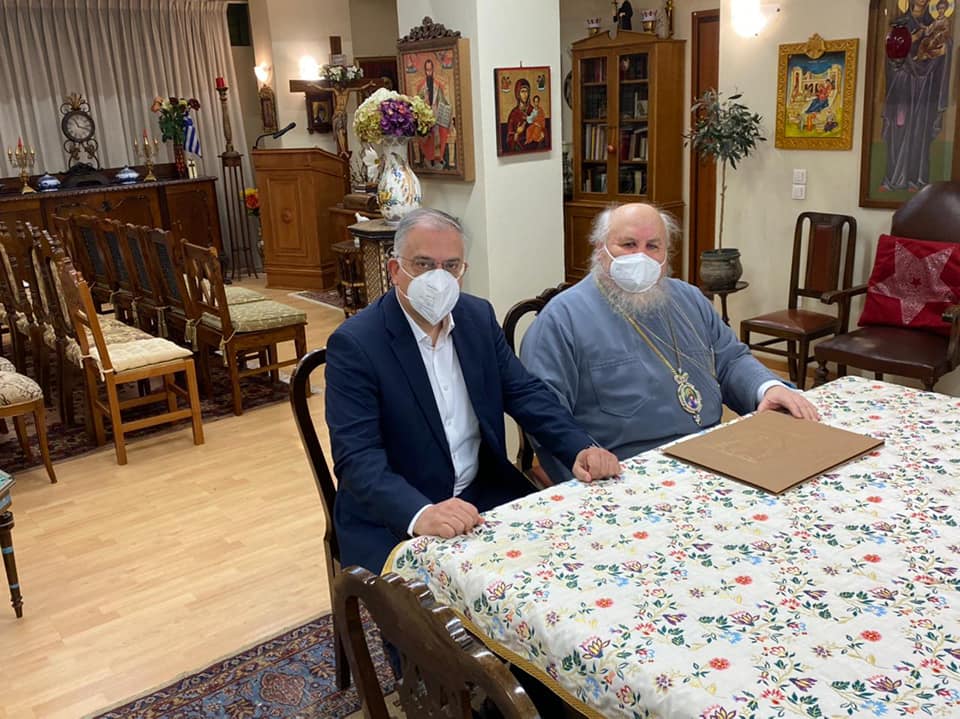 Στον Μητροπολίτη Καισαριανής ο Τάκης Θεοδωρικάκος