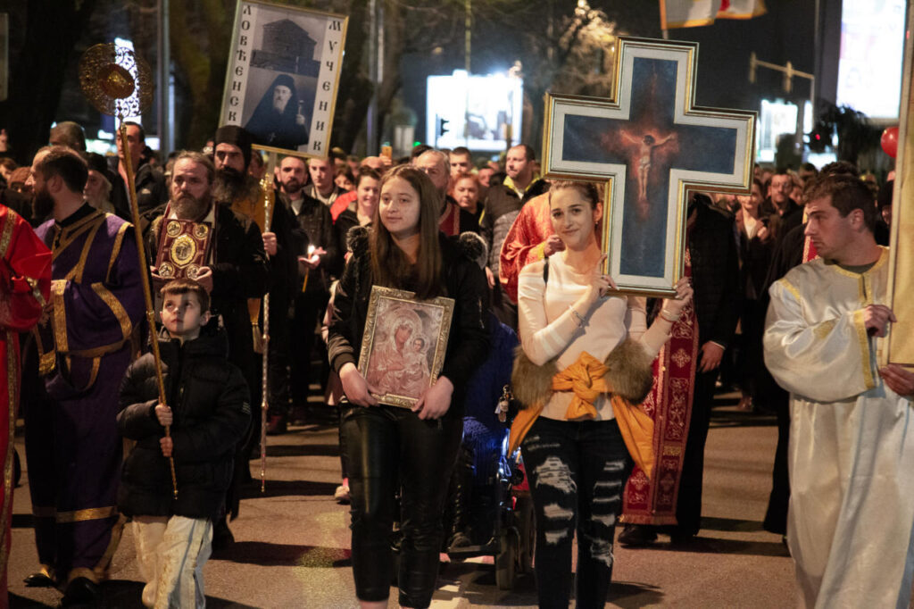 “Η νεολαία του Μαυροβουνίου είναι μαζί σας”