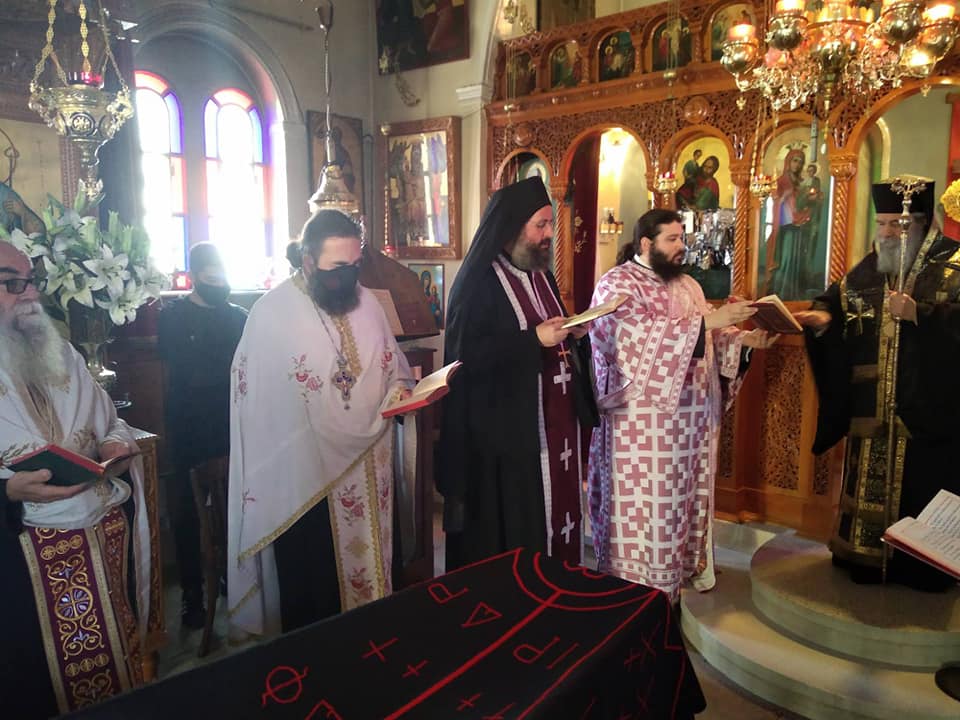 ΑΙΓΙΝΑ: Το “ύστατο χαίρε” στη μακαριστή Καθηγουμένη Δωροθέα