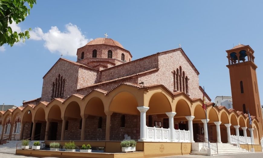 Έφοδος της Αστυνομίας στην Παναγία Φανερωμένη Χολαργού