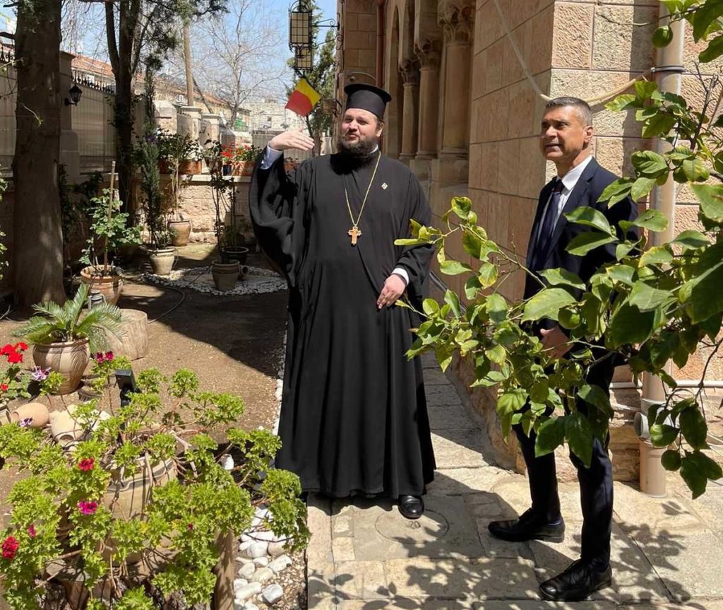 Στους Αγίους Τόπους ο Πρέσβης του Ισραήλ στη Ρουμανία