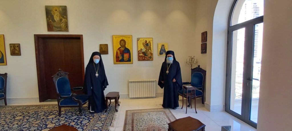 زار بطريرك انطاكية وسائر المشرق البطريرك يوحنا العاشر، المتروبوليت الياس عوده في دار مطرانية بيروت في الأشرفية، حيث استقبله مع كهنة الأبرشية