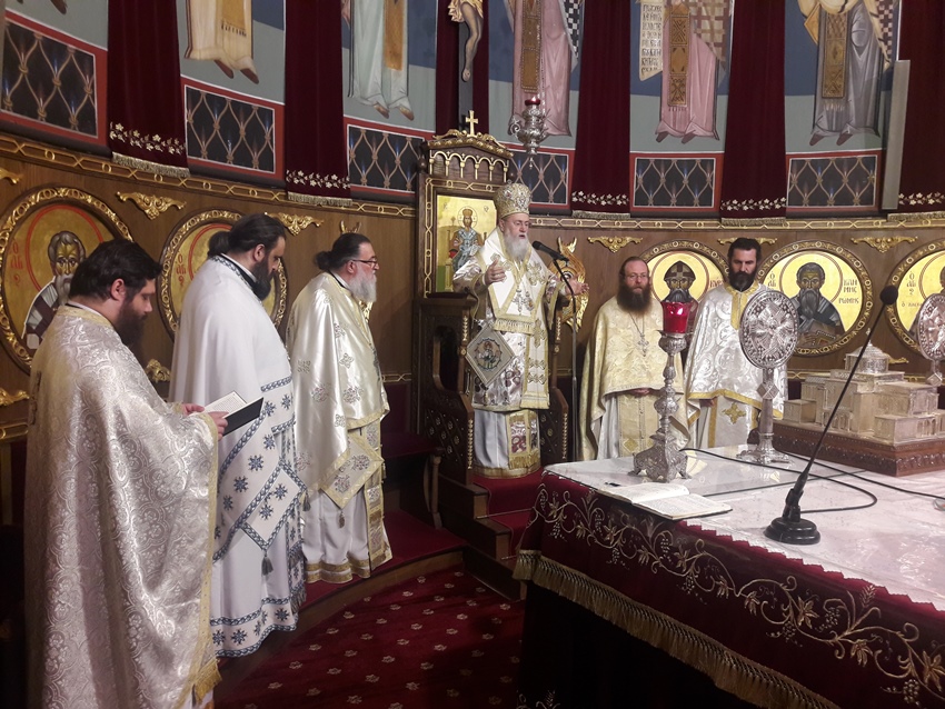 “Ο Θεός δεν θέλει τους πιστούς τυπολάτρες”