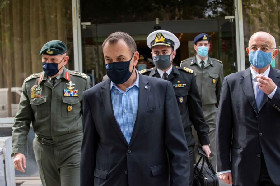 Στο Πολεμικό Μουσείο ο υπουργός Αμύνης για το 1821