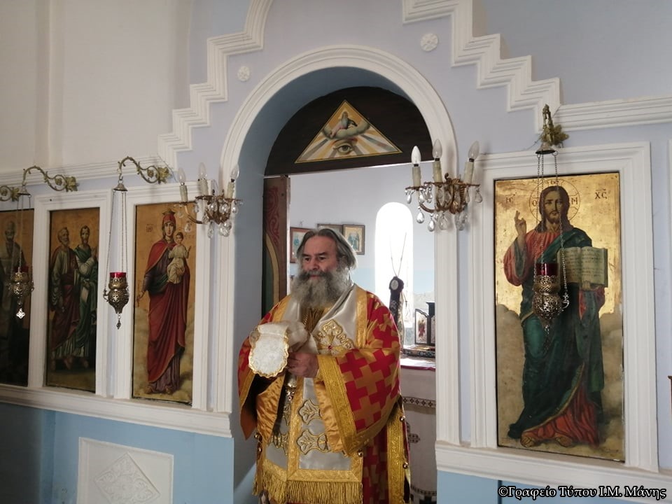 «Στήν πατρική ἀγκάλη Σου, ἄφες με νά φωλιάσω»