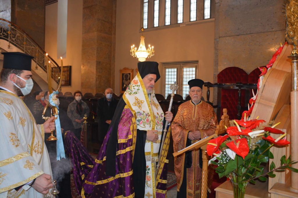 Η Ακολουθία των Β’ Χαιρετισμών στην Αγία Τριάδα Χαλκηδόνος